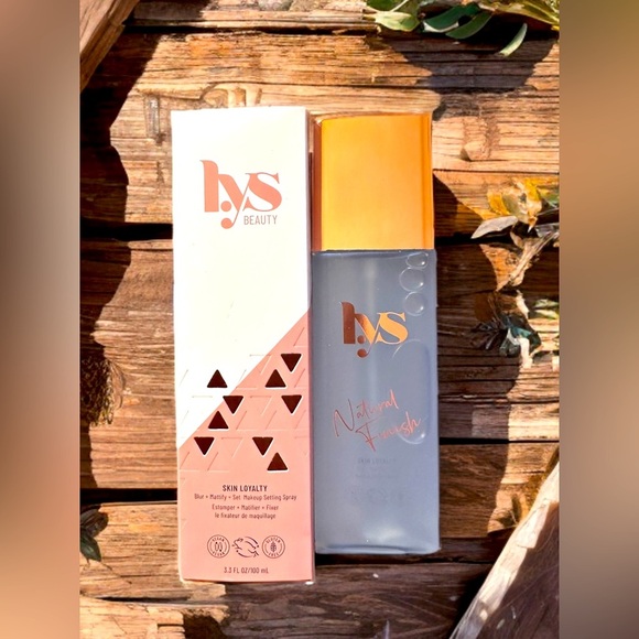 NEW LYS BEAUTY SKIN LOYALTY SETTING SPRAY 3.3 fl. oz - Picture 1 of 5